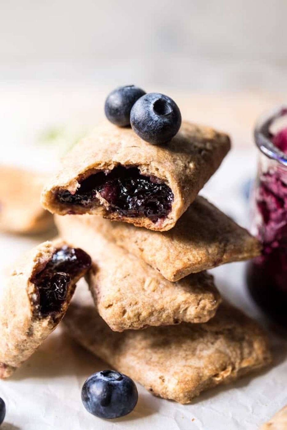 Homemade Blueberry Nutri-Grain Bars (Soft Whole Wheat Breakfast Bars)